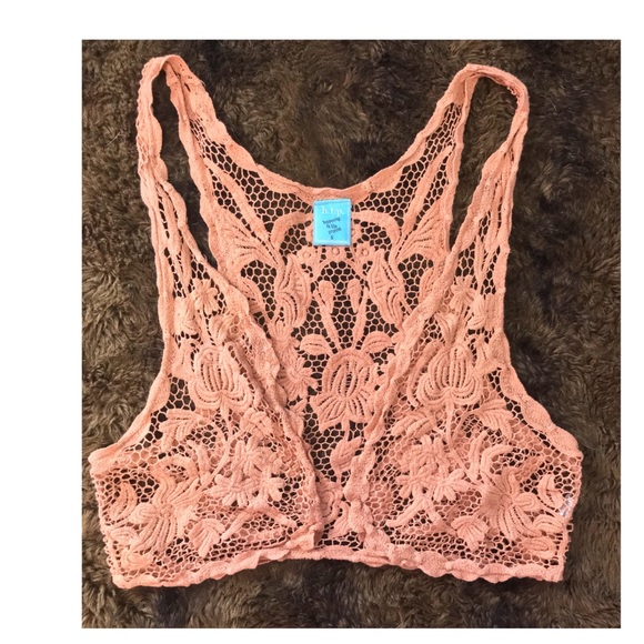 2/$10 Crochet cover up summertime bohemian crop - Picture 3 of 6